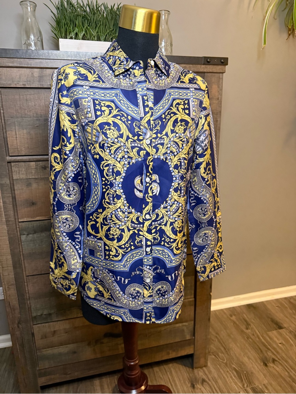 J.McLaughlin Women’s Baroque Print Silk Blend Button Front Blouse Blue Gold XS